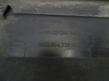 LIŠTA DVEŘE LEVÝ PŘEDNÍ 5N0854939A VW TIGUAN I 5N 07-16R