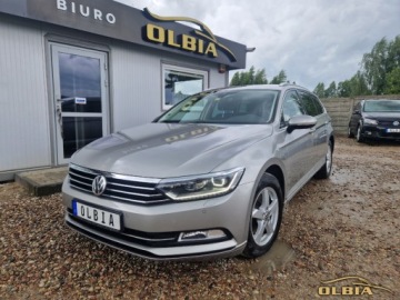 Volkswagen Passat B8 Variant 2.0 TDI BlueMotion SCR 150KM 2017 Volkswagen Passat Full Led Masaze Radar Kamera 2.0 Diesel 150KM