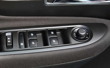 Opel Mokka I SUV 1.6 ecoFLEX 115KM 2013 Opel Mokka 1.6 i Nawigacja Kamera 1 rok gwarancji w cenie 1.6 Benzyna, zdjęcie 24