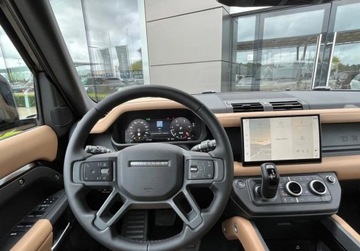 Land Rover Defender IV (L663) Hard Top 90 3.0D R6 250KM 2025 Land Rover Defender 3.0D I6 250 PS AWD Auto X-Dynamic HSE 110 3.0 Diesel, zdjęcie 7