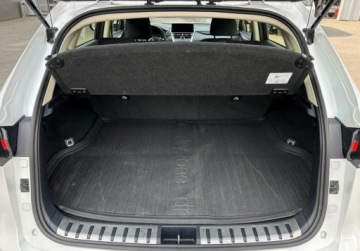 Lexus NX I SUV Facelifting 300h 197KM 2019 Lexus NX Elegance, Hak, Tempomat, Podgrzewane fotele, Rozpoznawanie znakow, zdjęcie 8