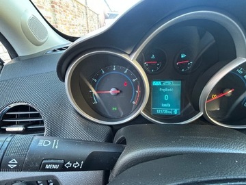 Chevrolet Cruze Kombi 1.8 16V DOHC 141KM 2014 Chevrolet Cruze 1.8 Benzyna, zdjęcie 6