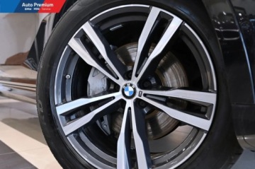 BMW X7 SUV Facelifting 3.0 40d 352KM 2023 BMW X7 xDrive40dFV23Hak HolowniczyPakiet Sportowy M 3.0 Diesel 352KM, zdjęcie 24