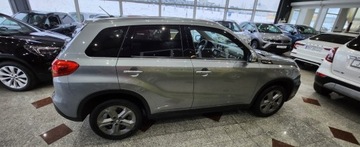 Suzuki Vitara III SUV 1.6 DDiS 120KM 2017 Suzuki Vitara 1.6 D ALLGRIP 4x4 Kamera Ledy Navi Szyber Skory MOZLIWA ZAMI, zdjęcie 17