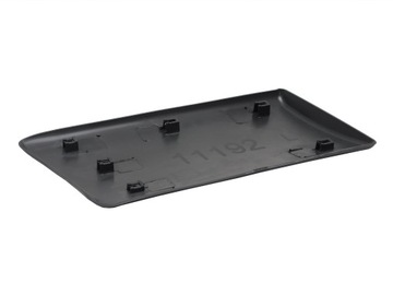 НАКЛАДКА ЗАДНЯЯ ЛЕВАЯ ПЕРЕД КОЛЕСА Trafic II Vivaro 01-