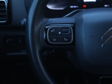 Citroen C5 Aircross SUV 1.2 PureTech 130KM 2019 Citroen C5 Aircross PureTech 130, Salon Polska, zdjęcie 19