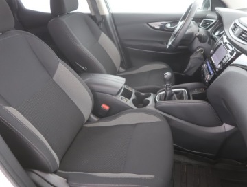 Nissan Qashqai II Crossover Facelifting 1.3 DIG-T 140KM 2021 Nissan Qashqai 1.3 DIG-T, Salon Polska, zdjęcie 8