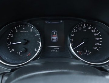 Nissan Qashqai II Crossover 1.2 DIG-T 115KM 2016 Nissan Qashqai 1.2 DIG-T, Salon Polska, zdjęcie 10