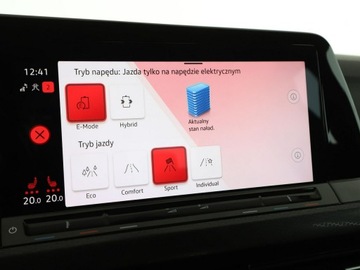 Volkswagen Golf VIII GTE 1.4 Plug-In Hybrid 245KM 2021 Volkswagen Golf PHEV full LED navi czujniki, zdjęcie 28