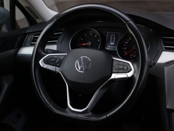 Volkswagen Passat B8 Limousine Facelifting 1.5 TSI EVO 150KM 2021 VW Passat 1.5 TSI, Salon Polska, Automat, Klima, zdjęcie 18