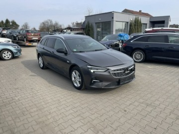 Opel Insignia II Sports Tourer Facelifting 2.0 Diesel 174KM 2021 Opel Insignia HAK Automat Skóra Kamera Podgrz.