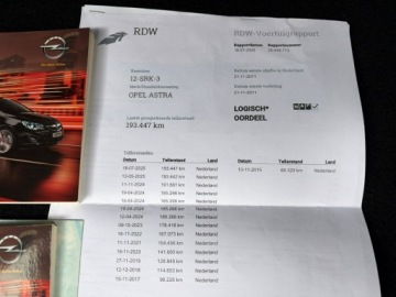 Opel Astra J Hatchback 5d 1.4 Turbo ECOTEC 120KM 2011 Opel Astra 1.4 turbo 120 KM Sportowe fotele Alu 18, zdjęcie 29