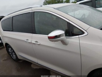 Chrysler Pacifica II 2021 Chrysler Pacifica 2021 CHRYSLER PACIFICA HYBRID LIMITED 3.6 Hybryda Plug-in, zdjęcie 12