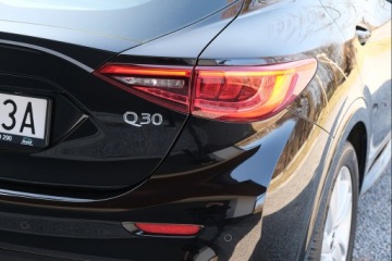 Infiniti Q30 1.5D 109KM 2016 Infiniti Q30 1.5 DCi nawigacja climatronic zarejestrowany PL, zdjęcie 9