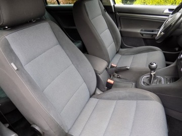 Volkswagen Golf VI Variant 1.6 TDI-CR DPF BlueMotion 105KM 2011 VOLKSWAGEN GOLF VI 1,6 TDI STYLE NAWI. PDC BEZWYPADKOWY, zdjęcie 14