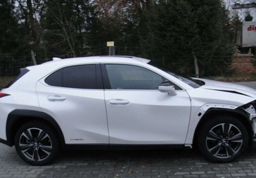 Lexus UX Crossover 250h 184KM 2020 Lexus UX AWD 4x4 2.0 Hybryda 184KM, zdjęcie 4