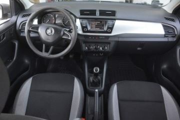Skoda Fabia III Kombi 1.2 TSI 90KM 2016 Škoda Fabia Skoda Fabia 1.2TSI Polski Salon FV23%, zdjęcie 16