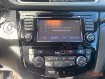 Nissan Qashqai II Crossover 1.2 DIG-T 115KM 2017 Nissan Qashqai 1.2i turbo full opcja ledy kamery 360 skory Navi bezwypadk, zdjęcie 26