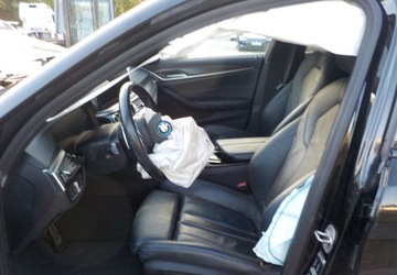 BMW Seria 5 G30-G31 2022 BMW Seria 5 Plug-in Okazja 2.0 Hybryda Plug-in 190KM, zdjęcie 23