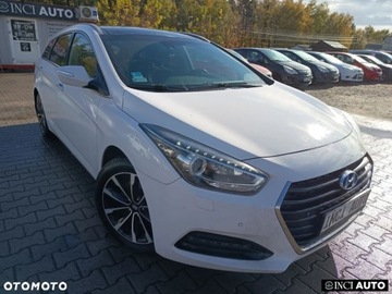 Hyundai i40 Kombi Facelifting 1.7 CRDi 141KM 2016 Hyundai i40 Hyundai i40 1.7 CRDi BlueDrive Premium 1.7 Diesel 141KM, zdjęcie 2