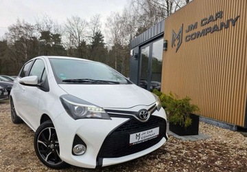 Toyota Yaris III Hatchback 5d Facelifting 1.33 Dual VVT-i 99KM 2014 Toyota Yaris Toyota Yaris 1.3 Benzyna 99KM, zdjęcie 1