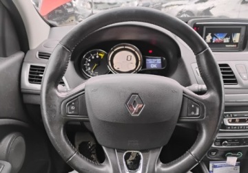 Renault Megane IV 2016 Renault Megane 2016r, 1.2 Benzyna. AUTOMAT. Lekko uszkodzony przod. Jezdzi., zdjęcie 10