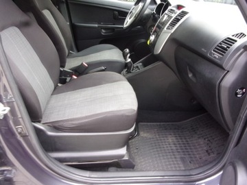 Kia Venga Mikrovan 1.4 CRDi WGT 90KM 2014 KIA VENGA 1.4 Salon PL, zdjęcie 28