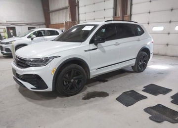 Volkswagen Tiguan III 2024 Volkswagen Tiguan 2024r., 2.0t Se R-line Black, 2L, od ubezpieczalni 2.0, zdjęcie 1