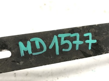 AUDI A3 8V SPORTBACK DRŽÁKY NÁDRŽE PALIVA