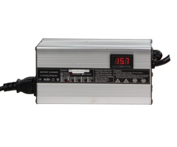 Зарядное устройство Li-ion 4SL 14.8V 10A 240W LED на 4 ячейки