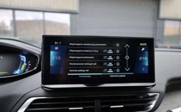 Peugeot 3008 II Plug-In Hybrid Facelifting 1.6 HYBRID 225KM 2021 Peugeot 3008 Peugeot 3008 225 e-EAT8 GT 1.6 Hybryda Plug-in 225KM, zdjęcie 9