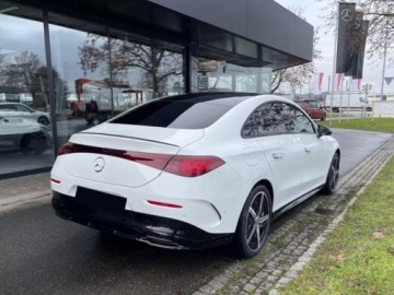 Mercedes CLA C118/X118 2025 MERCEDES-BENZ CLA 200 AMG Line Sedan 1.5 (163KM) 2025, zdjęcie 1