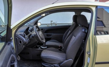 Ford Fiesta VI 1.4 16V 80KM 2005 Ford Fiesta 1,4 Automat 102 tys. km Lift 1.4 Benzyna 80KM, zdjęcie 6