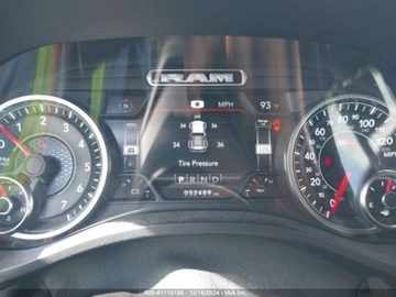  RAM 1500 2020r., Laramie, od ubezpieczalni 5.7 Benzyna 395KM, zdjęcie 10
