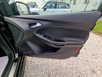 Ford Focus III Kombi Facelifting 1.0 EcoBoost 140KM 2017 Ford Focus ST-LINE 1.0 EcoBoost 140Ps Navi Ksenon Alu Piekny Gwarancja, zdjęcie 23