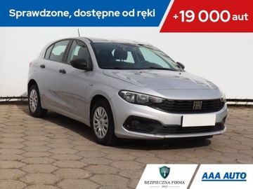 Fiat Tipo II Hatchback Facelifting 1.4 Fire 95KM 2021 Fiat Tipo 1.4 16V, Salon Polska, 1. Właściciel