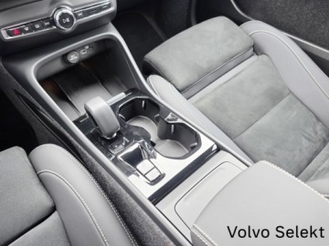 Volvo XC40 Crossover Facelifting 2.0 B3 163KM 2024 Volvo XC 40 Promocja Kredyt 4,99% Volvo Bydgoszcz, zdjęcie 28