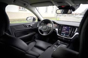 Volvo V60 II  2022 V60 __SUPER PEDANTYCZNY STAN__KUBEŁKOWE FOTELE, zdjęcie 35