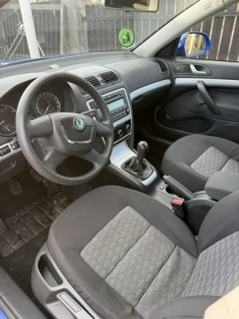 Skoda Octavia II Hatchback 1.6 MPI 102KM 2009 Škoda Octavia Skoda Octavia 16 Mpi 102 ps ładna, zdjęcie 8