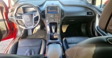 Opel Ampera 2011 Opel Ampera Opel Ampera 1.4 Hybryda Plug-in 151KM, zdjęcie 15