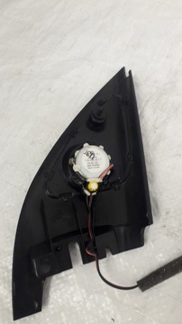 Накладка на зеркало треугольная Volkswagen OE 1J0837993B