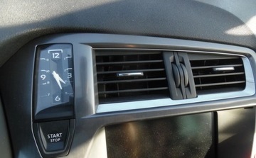 DS 5 2013 Citroen DS5 2013r, 2.0 HDI HYBRID, 4x4. Uszkodzone boki. 2.0 Hybryda 163KM, zdjęcie 19