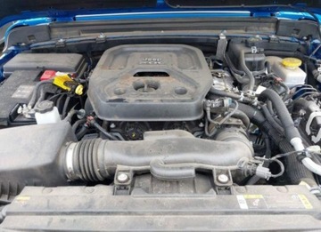 Jeep 2022 Jeep Wrangler 2022, 2.0L, 4x4, UNLIMITED SAHARA ALTITUDE, od ubezpieczalni, zdjęcie 13