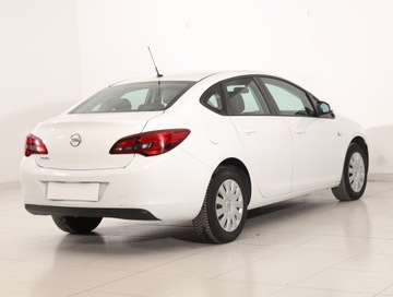 Opel Astra J Sedan 1.6 Twinport ECOTEC 115KM 2018 Opel Astra 1.6 16V, Salon Polska, Serwis ASO, zdjęcie 4