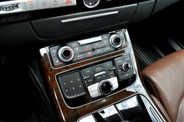 Audi A8 D4 Sedan Facelifting 4.0 TFSI 435KM 2015 Audi A8 4.0T 435KM LONG Quattro Dociągi_Full, zdjęcie 29