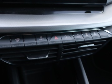 Skoda Octavia III Kombi Facelifting 2.0 TDI 150KM 2020 Skoda Octavia 2.0 TDI, Salon Polska, zdjęcie 15