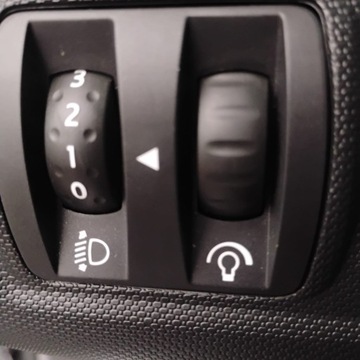 Renault Clio IV Hatchback 5d ENERGY TCe 99g 90KM 2013 Renault Clio IV 0.9 BENZYNA, moc 90 kM, EURO5, zdjęcie 33