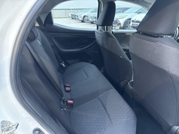 Toyota Yaris IV Hatchback 1.0 VVT-i 72KM 2022 Toyota Yaris 1.0 Comfort IV (2020-) 1.0 Comfort, zdjęcie 7