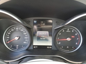 Mercedes GLC C253 2018 Mercedes-Benz GLC 300, 2018r., 4x4, 2.0L 2.0 Benzyna 241KM, zdjęcie 10