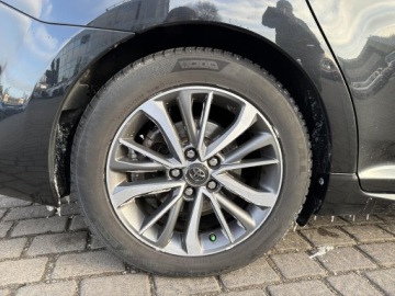 Toyota Avensis III Wagon Facelifting 2015 2.0 D-4D 143KM 2015 Toyota Avensis 2.0 D-4D Premium III (2009-) Toyota, zdjęcie 10